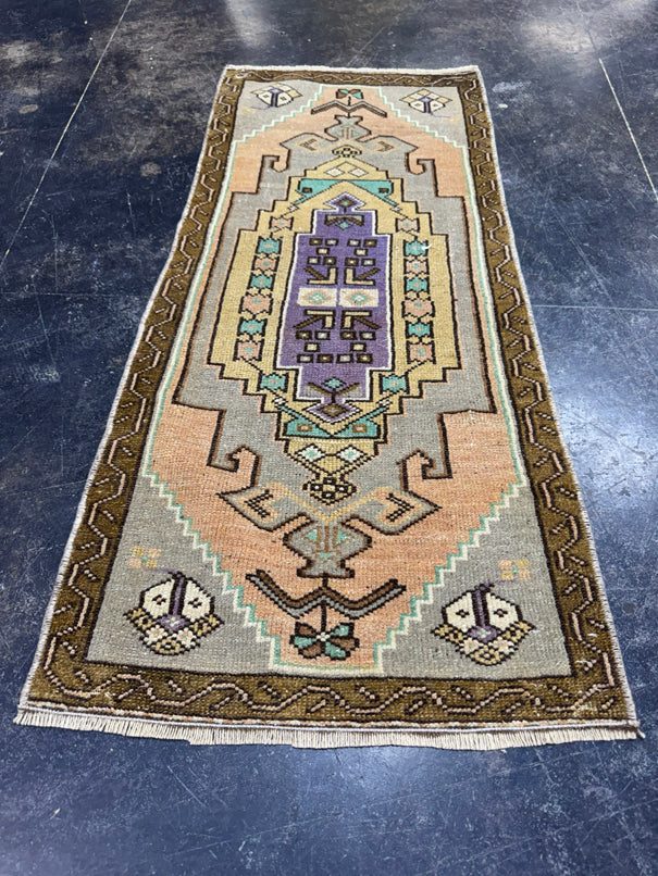 Turkish Yastik Rug 1'6" x 3'7" #23726