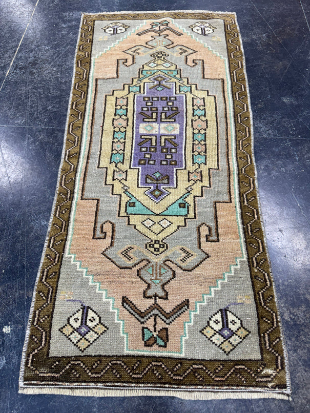 Turkish Yastik Rug 1'6" x 3'7" #23726