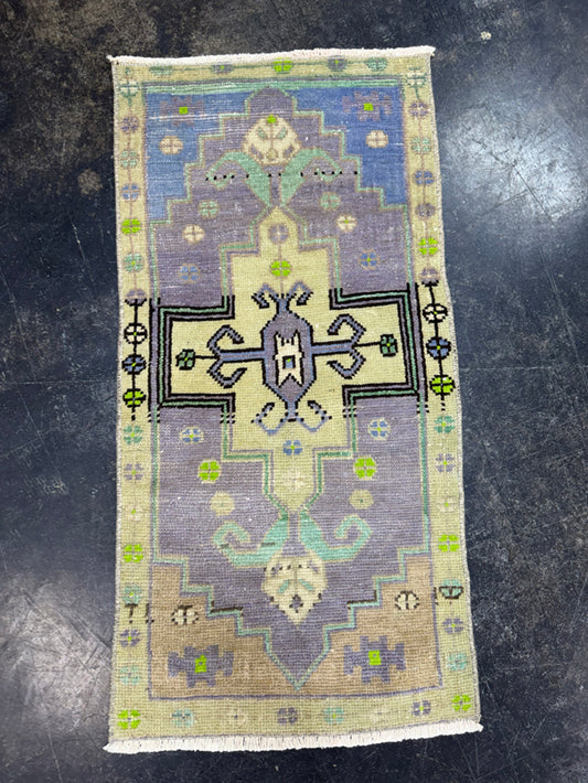 Turkish Yastik Rug 1'6" x 2'11" #23729
