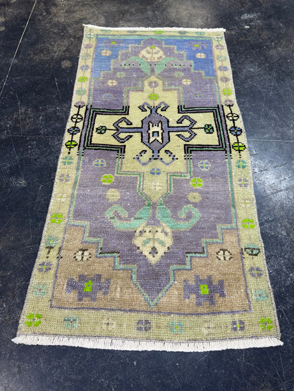 Turkish Yastik Rug 1'6" x 2'11" #23729