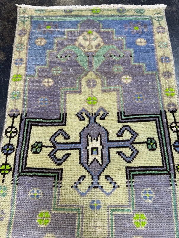 Turkish Yastik Rug 1'6" x 2'11" #23729