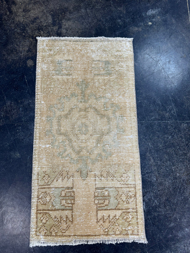 Turkish Yastik Rug 1'6" x 2'10" #23731