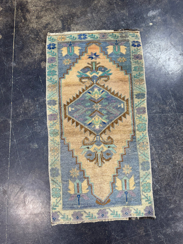 Turkish Yastik Rug 1'7" x 3' #23733