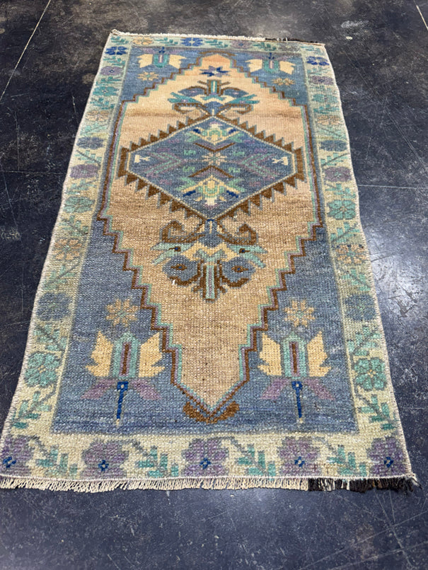 Turkish Yastik Rug 1'7" x 3' #23733