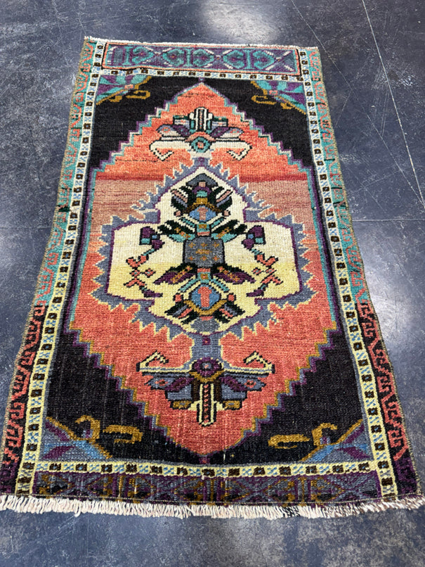 Turkish Yastik Rug 1'8" x 2'10" #23723