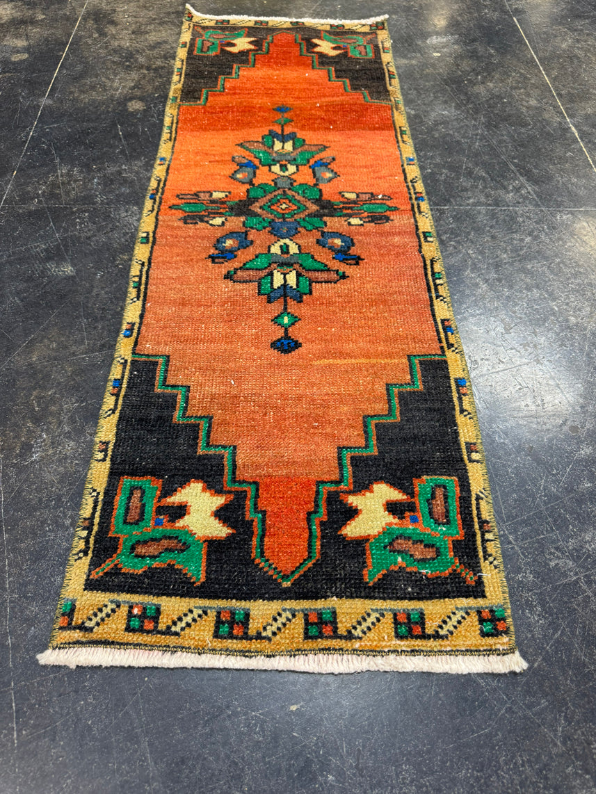 Turkish Yastik Rug 1'4" x 4' #23724