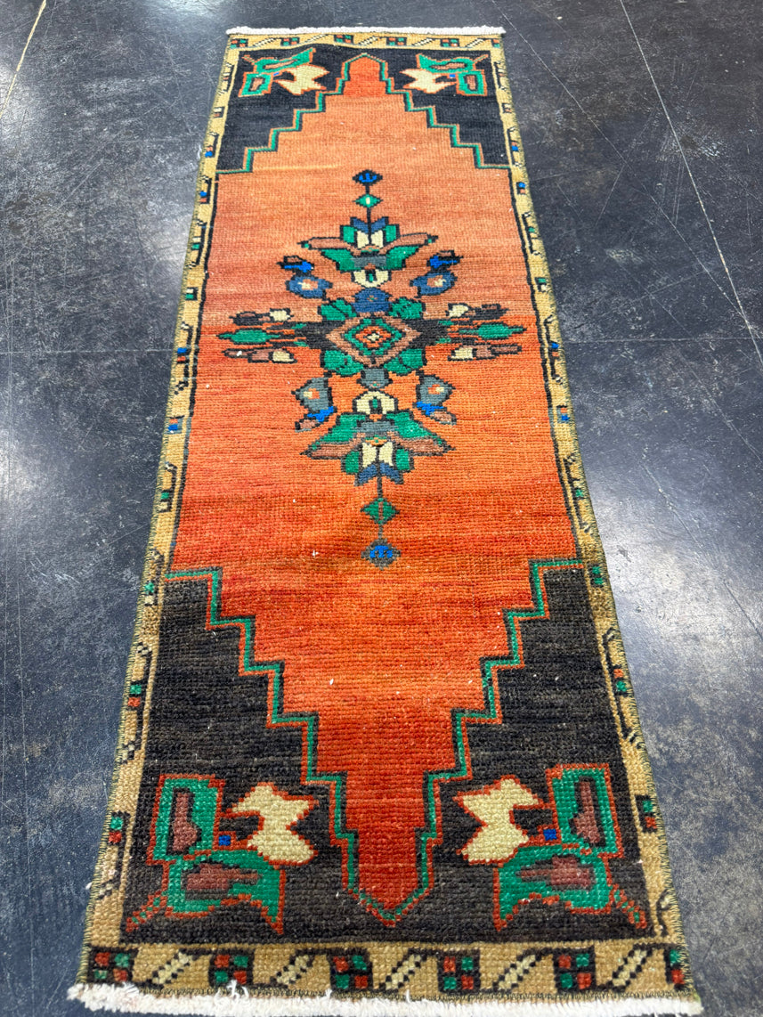 Turkish Yastik Rug 1'4" x 4' #23724