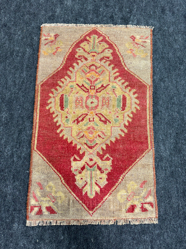 Turkish Yastik Rug  1'4" x  2'3" #23945