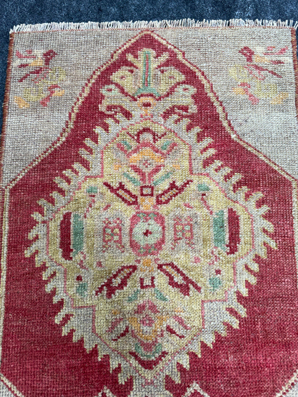 Turkish Yastik Rug  1'4" x  2'3" #23945