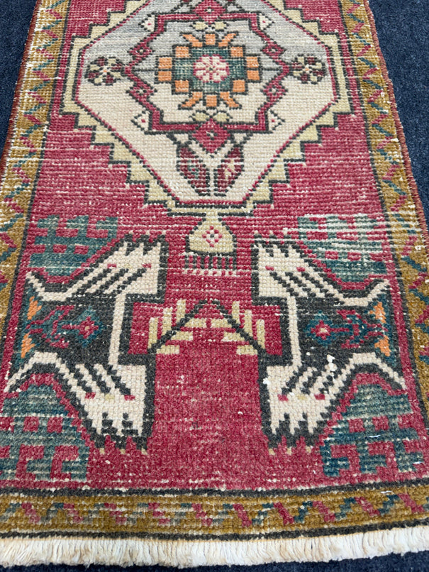 Turkish Yastik Rug  1'7" x  3'7" #23956