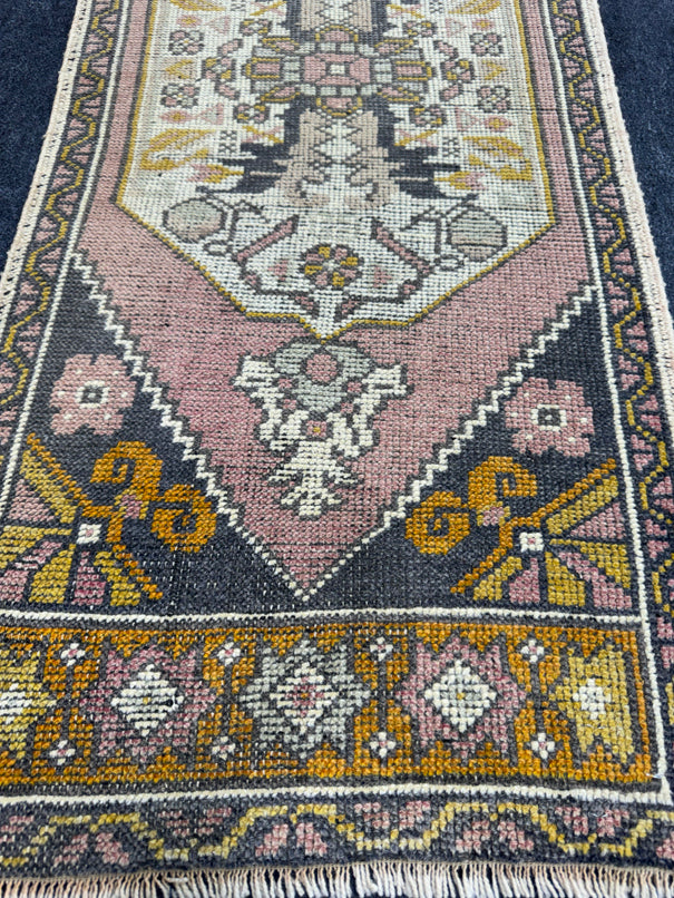 Turkish Yastik Rug  1'9" x  4'1" #23954