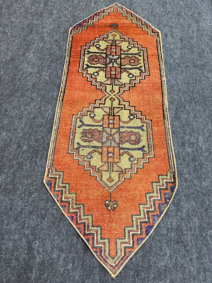Turkish Yastik Rug  1'9" x  4'9" #23940