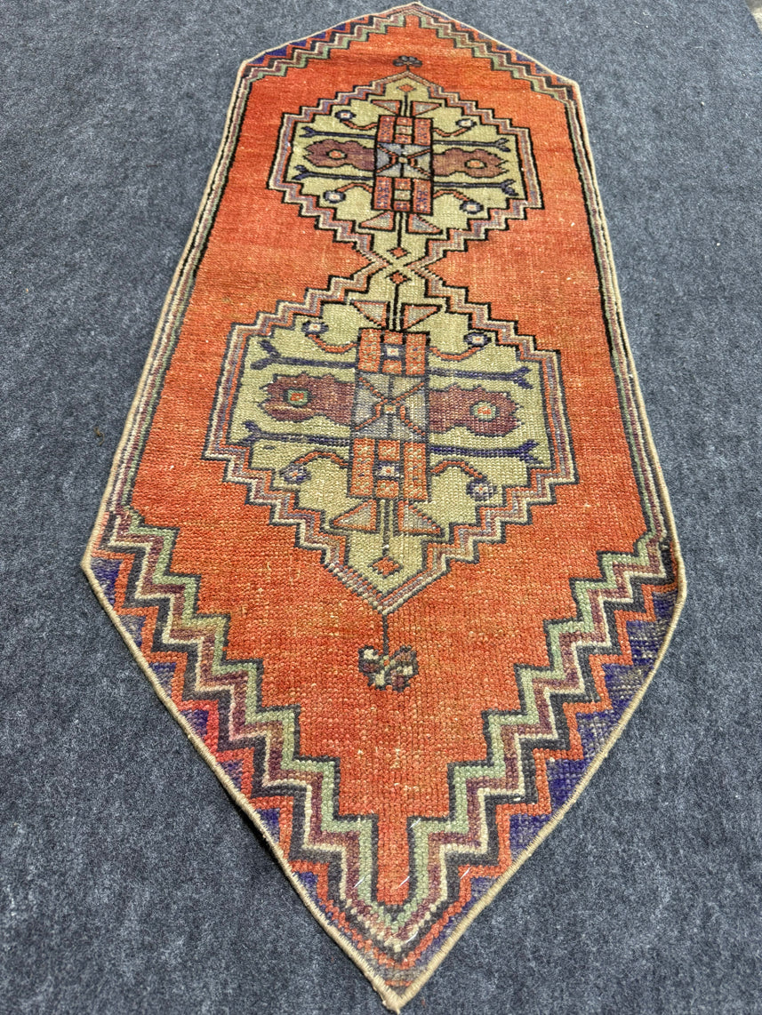 Turkish Yastik Rug  1'9" x  4'9" #23940