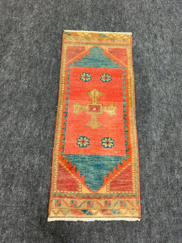 Turkish Yastik Rug  1'2" x  2'10" #23931