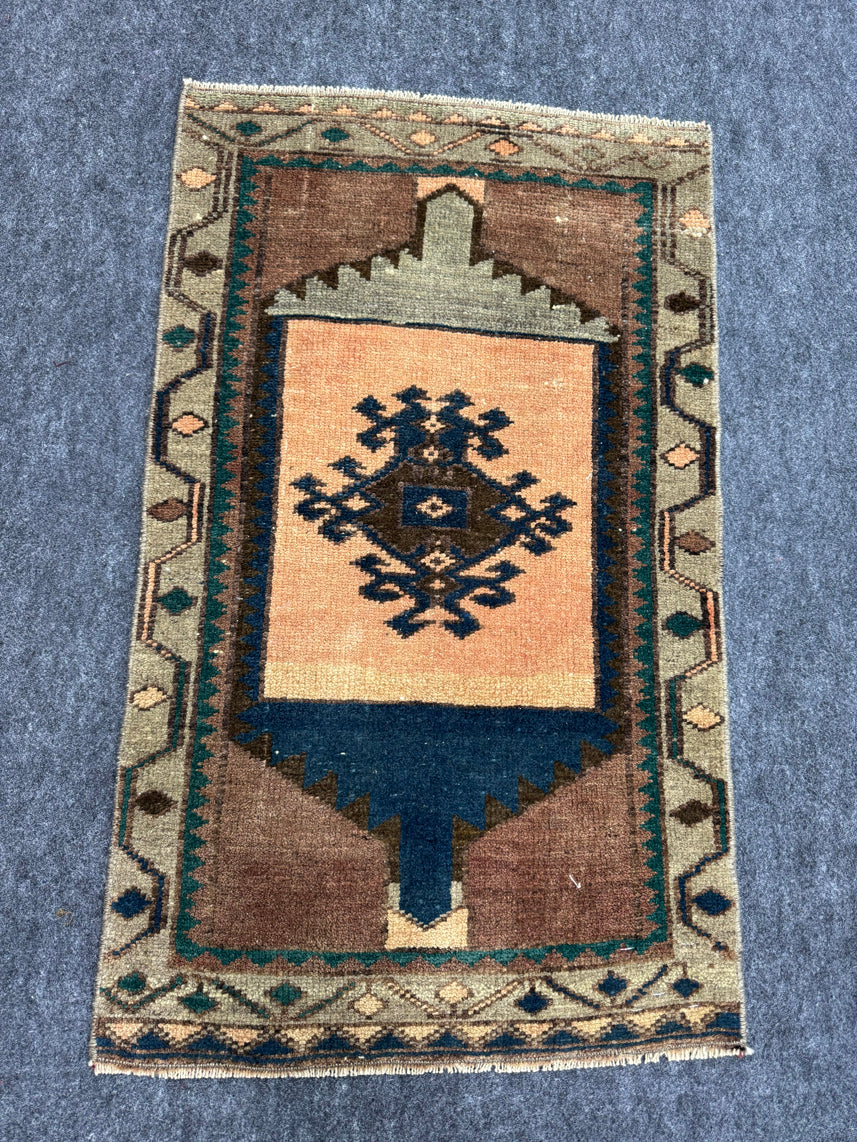 Turkish Yastik Rug 1'9" x  2'9" #23928