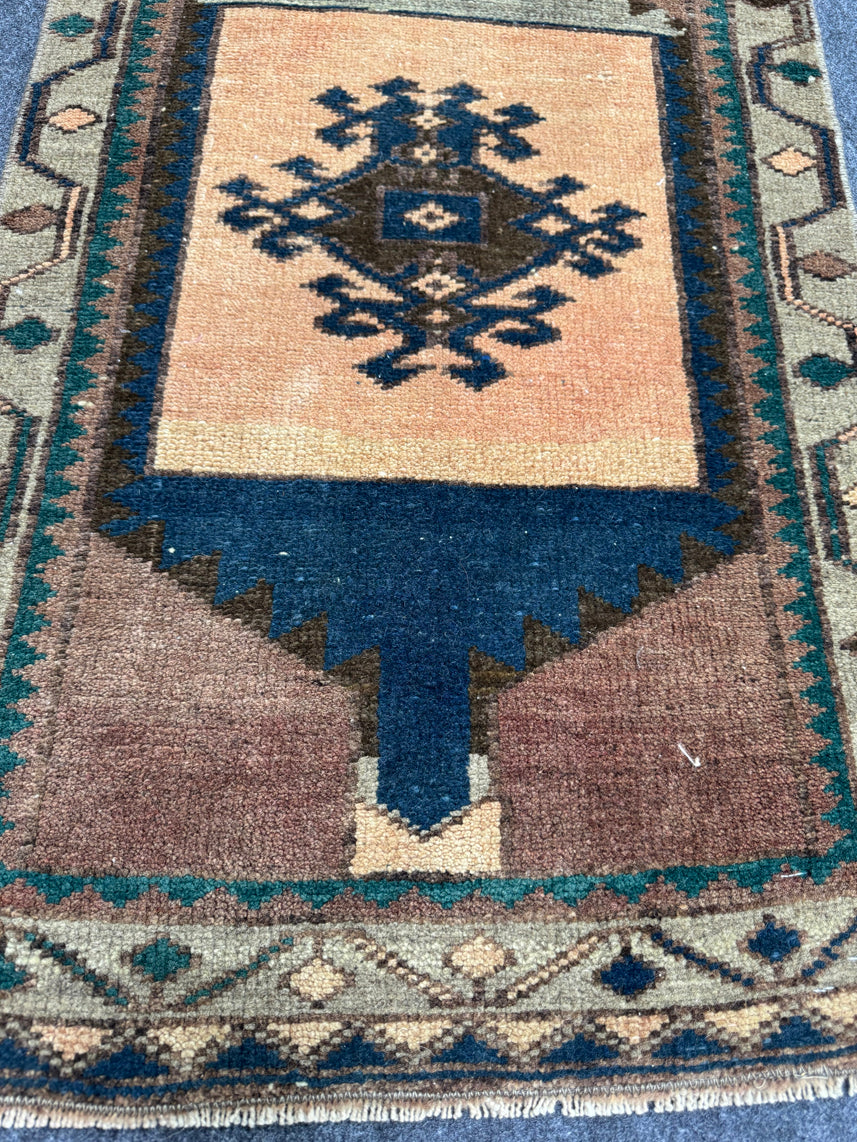 Turkish Yastik Rug 1'9" x  2'9" #23928