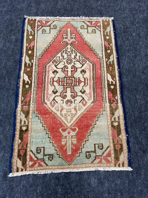 Turkish Yastik Rug  1'9" x  2'9" #23935