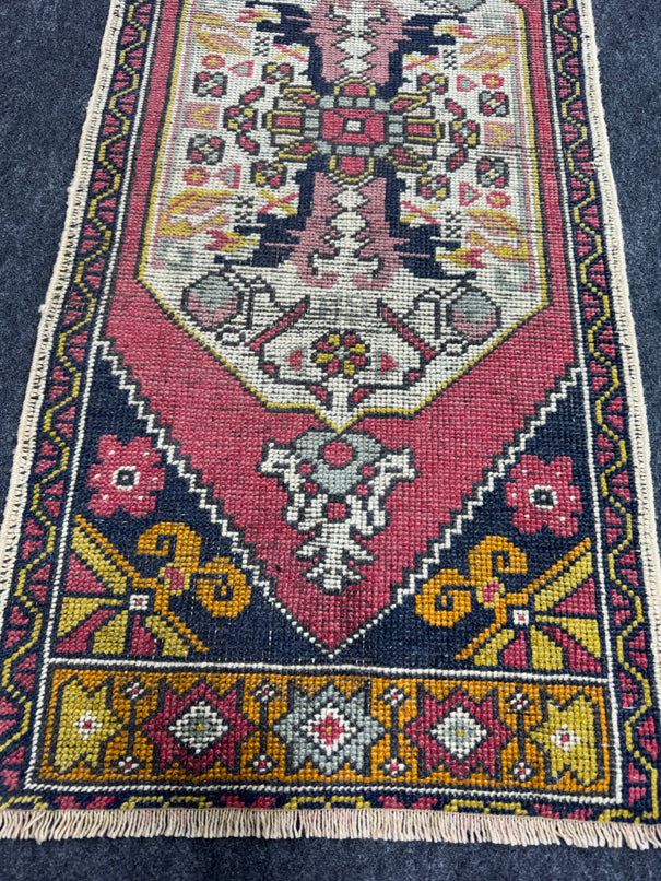 Turkish Yastik Rug  1'8" x  4' #23959