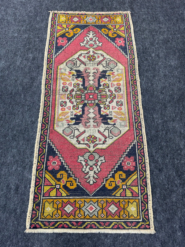 Turkish Yastik Rug  1'8" x  4' #23959