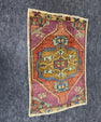 Turkish Yastik Rug  1'6" x  2'4" #23957