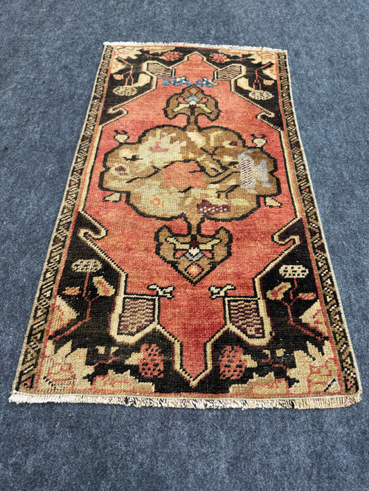 Turkish Yastik Rug 1'7" x  3' #23920