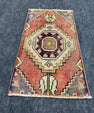 Turkish Yastik Rug  1'5" x  2'8" #23907