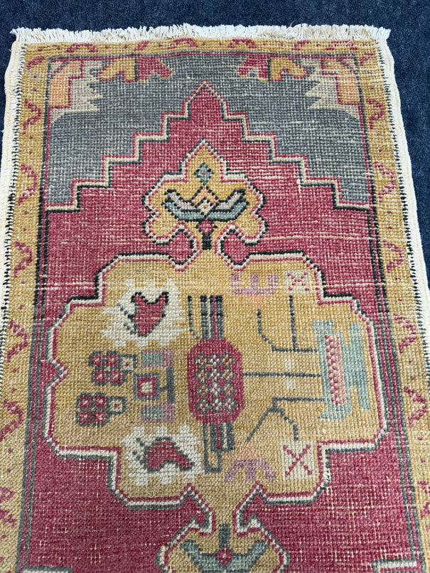 Turkish Yastik Rug  1'11" x  3'7" #23961