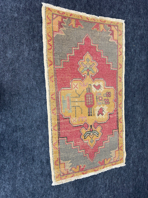 Turkish Yastik Rug  1'11" x  3'7" #23961