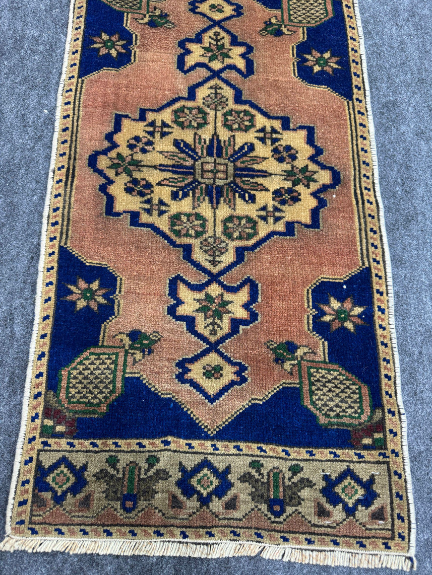 Turkish Yastik Rug  1'4" x  2'10" #23960