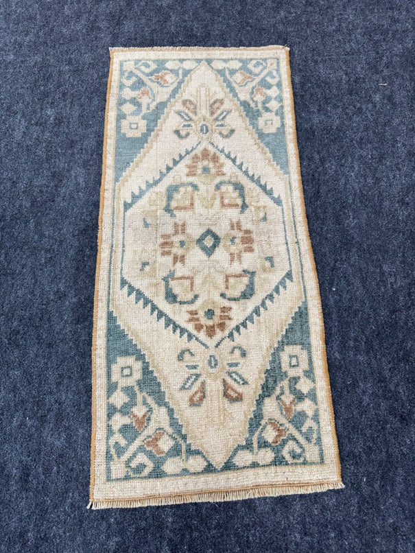 Turkish Yastik Rug  1'4" x  2'11" #23968