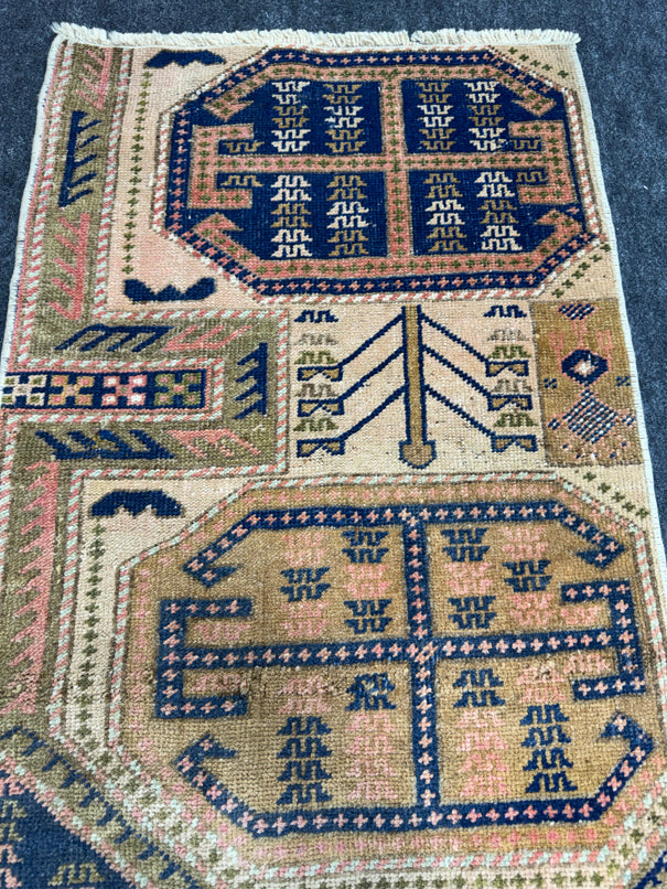 Turkish Yastik Rug  1'11" x  3'2" #23964