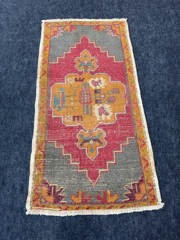Turkish Yastik Rug  1'11" x  3'8" #23962