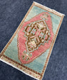 Turkish Yastik Rug  1'6" x  2'10" #23990