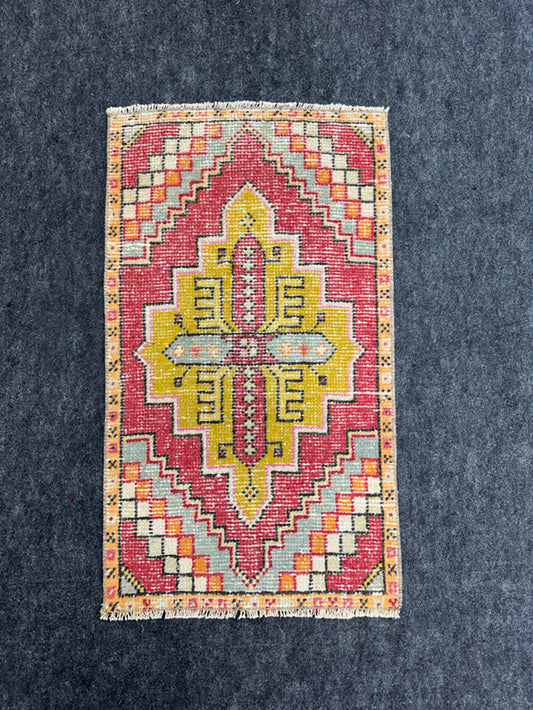Turkish Yastik Rug  1'8" x  2'10" #23992