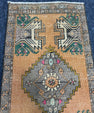 Turkish Yastik Rug  1'9" x  3'4" #24020