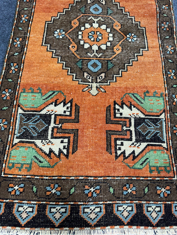 Turkish Yastik Rug  1'9" x  3'6" #24021