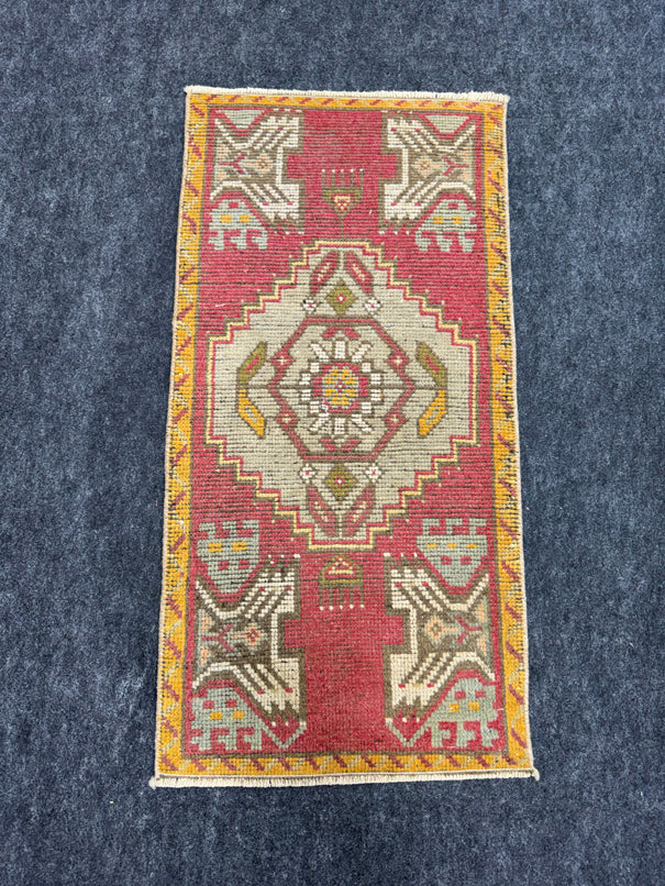 Turkish Yastik Rug  1'6" x  3' #24012