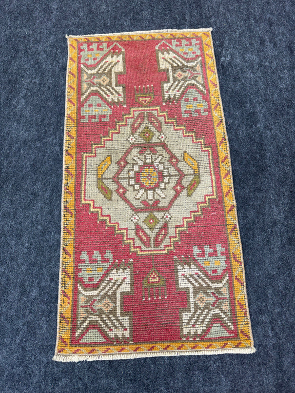 Turkish Yastik Rug  1'6" x  3' #24012