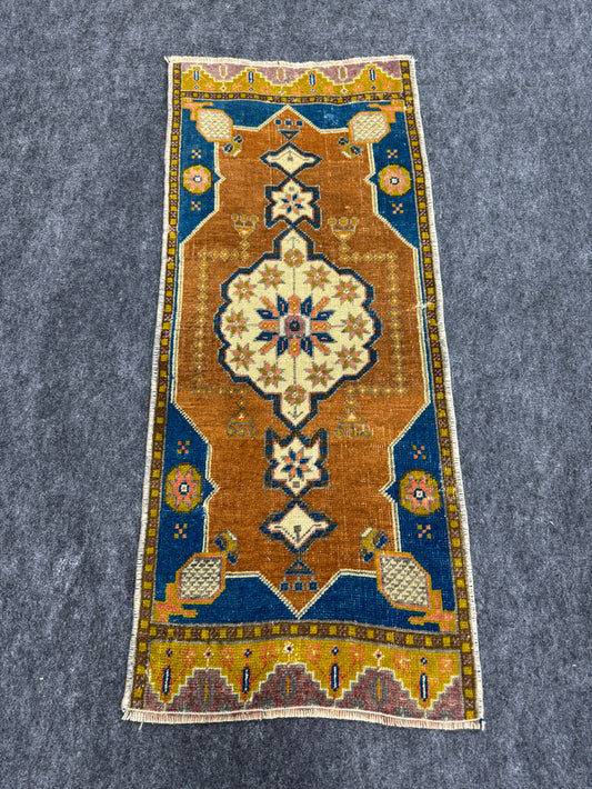 Turkish Yastik Rug  1'5" x  3' #23986