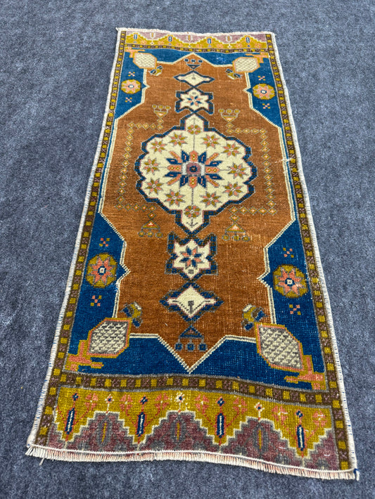 Turkish Yastik Rug  1'5" x  3' #23986