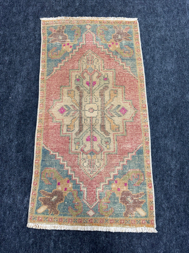 Turkish Yastik Rug  1'9" x  3'3" #24000