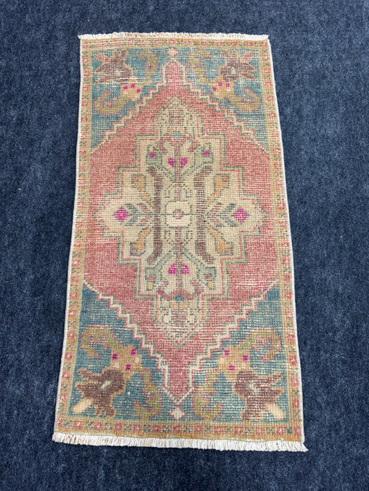 Turkish Yastik Rug  1'9" x  3'3" #24000