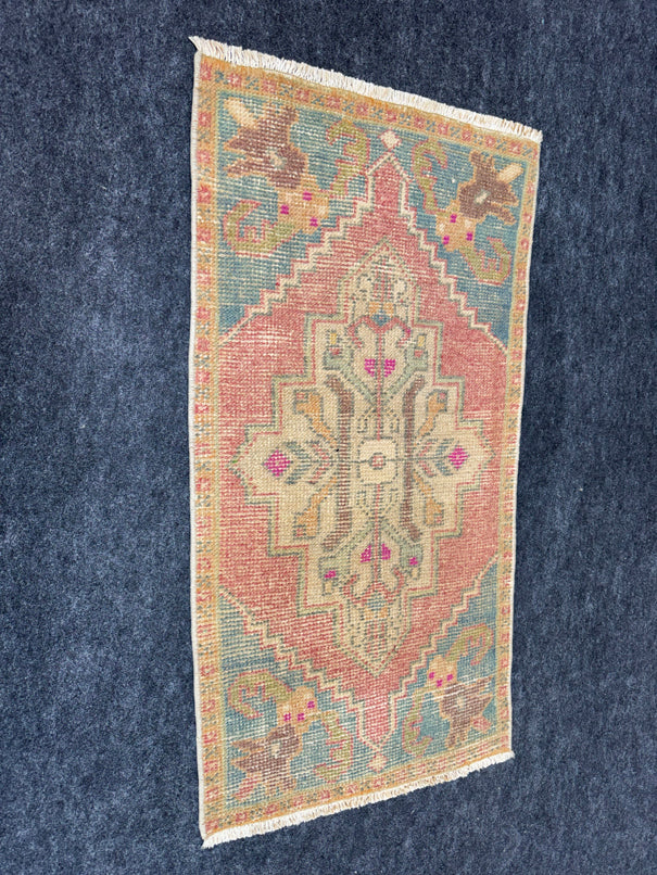 Turkish Yastik Rug  1'9" x  3'3" #24000