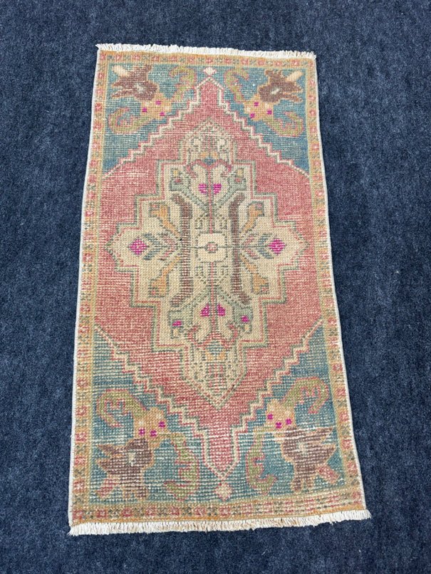 Turkish Yastik Rug  1'9" x  3'3" #24000