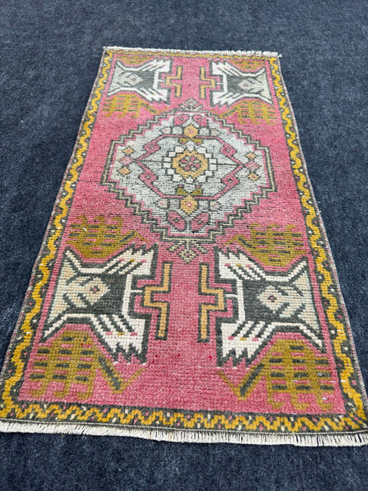 Turkish Yastik Rug  1'7" x  3'1" #24015