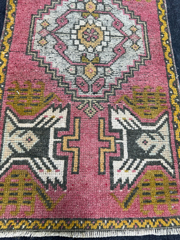 Turkish Yastik Rug  1'7" x  3'1" #24015