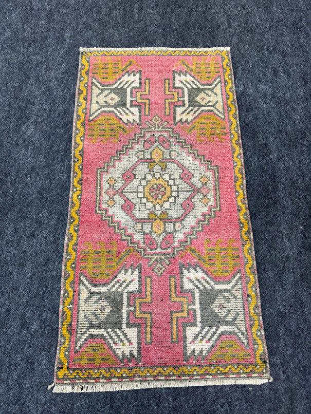 Turkish Yastik Rug  1'7" x  3'1" #24015