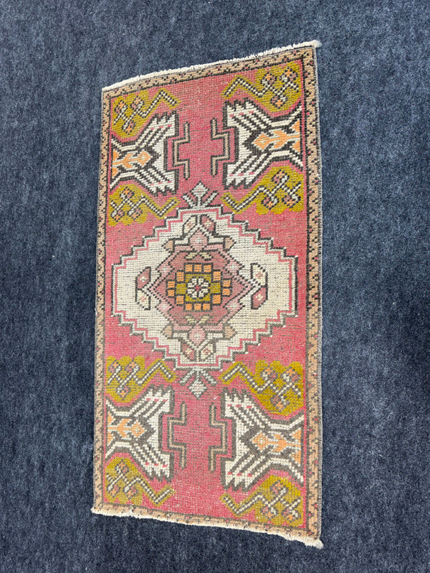 Turkish Yastik Rug  1'9" x  3'3" #24016