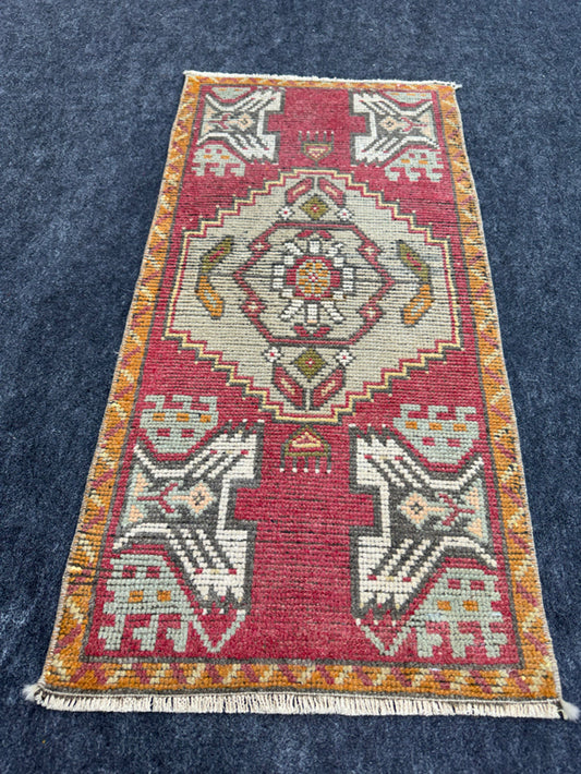 Turkish Yastik Rug  1'6" x  3' #23985