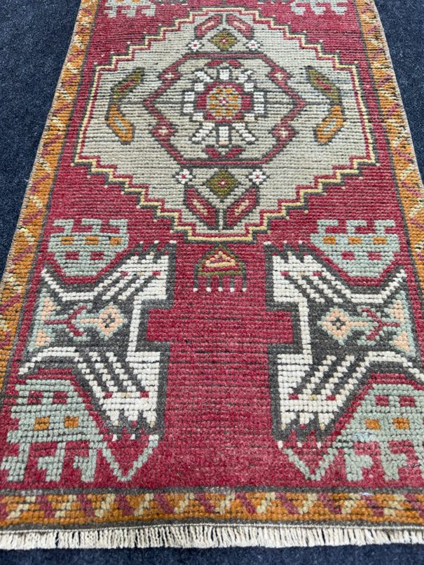 Turkish Yastik Rug  1'6" x  3' #23985